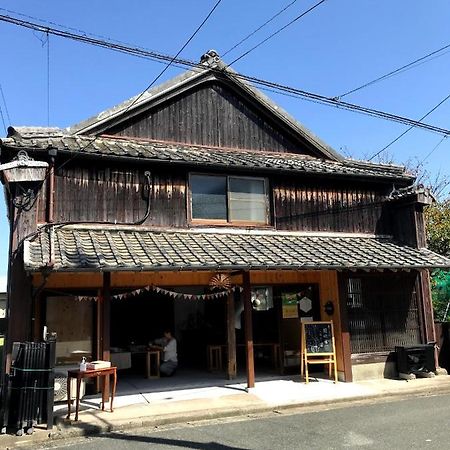 Guesthouse Kojiya 暮らしをつくる宿 旧糀屋 Fukutsu Esterno foto