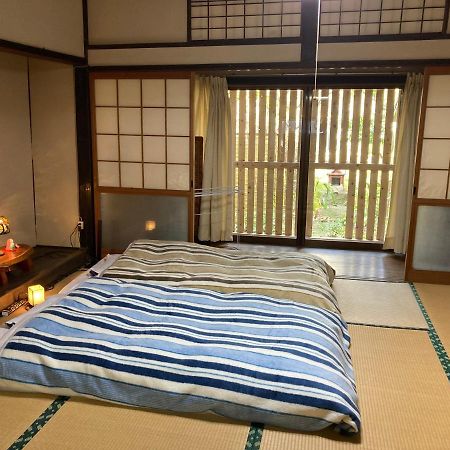 Guesthouse Kojiya 暮らしをつくる宿 旧糀屋 Fukutsu Esterno foto