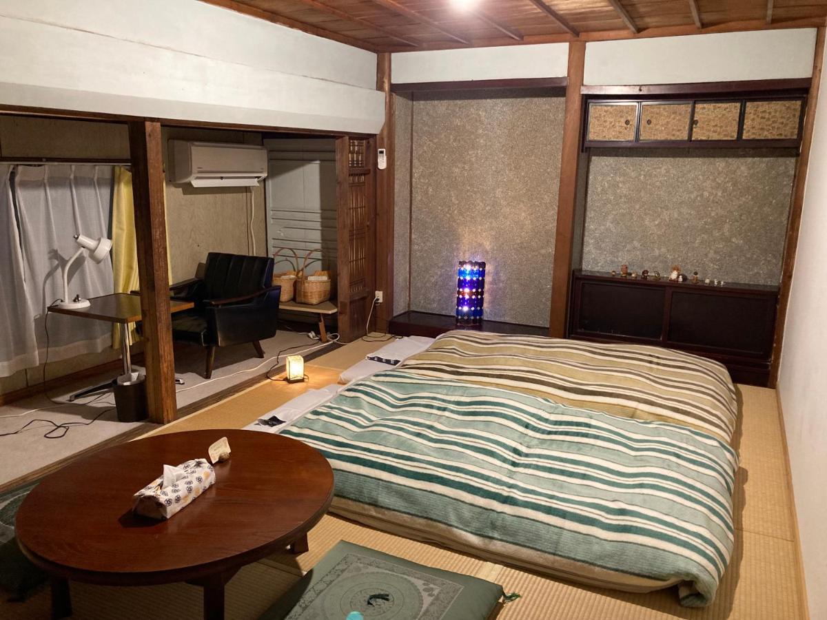 Guesthouse Kojiya 暮らしをつくる宿 旧糀屋 Fukutsu Esterno foto